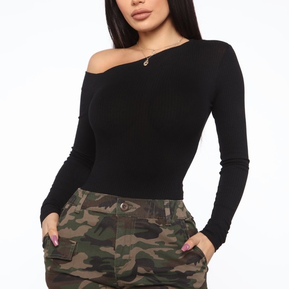 Fashion Nova Black One Shoulder Bodysuit - Picture 2 of 3